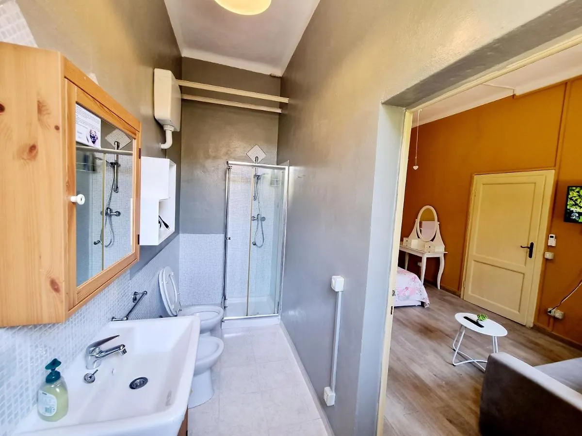 Rose Inn Guest House Pise Italie