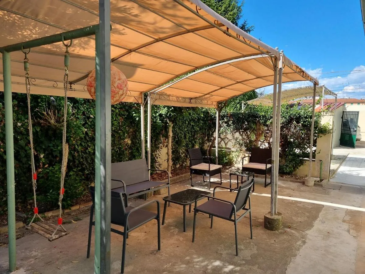 Rose Inn Guest House Pise